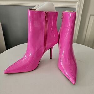INC Boots. Size 7. Hot Pink NIB